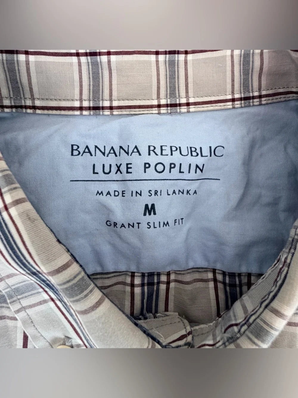 Banana Republic Men’s Blue and Gray Plaid Button-Down Shirt